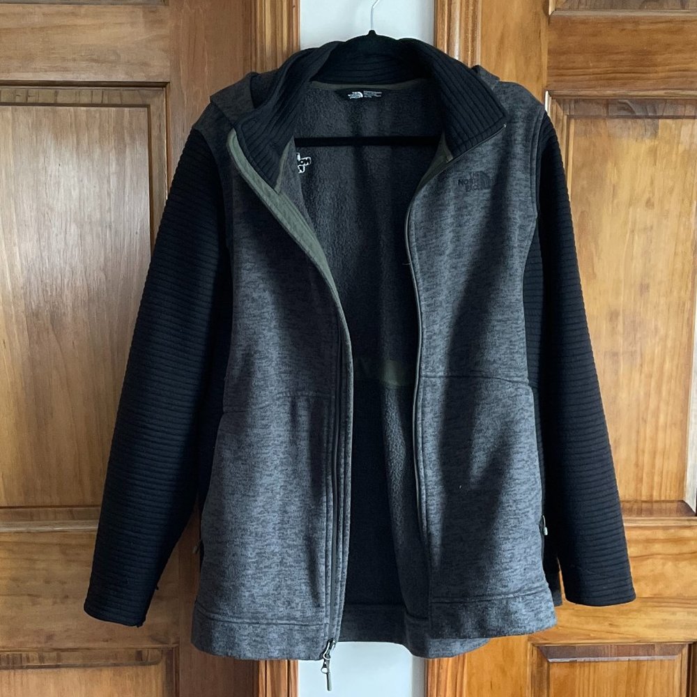 The North Face Green and Black Jacket Size XL In Good Condition Wear in Photos - Picture 1 of 7